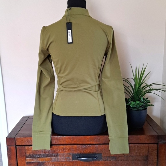 Oner Active Timeless Jacket Olive Green  Activewear Zip Front Top - Picture 13 of 15
